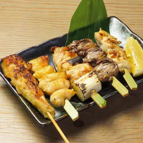 大衆酒場 力×力 御徒町の焼鳥盛り合わせ
